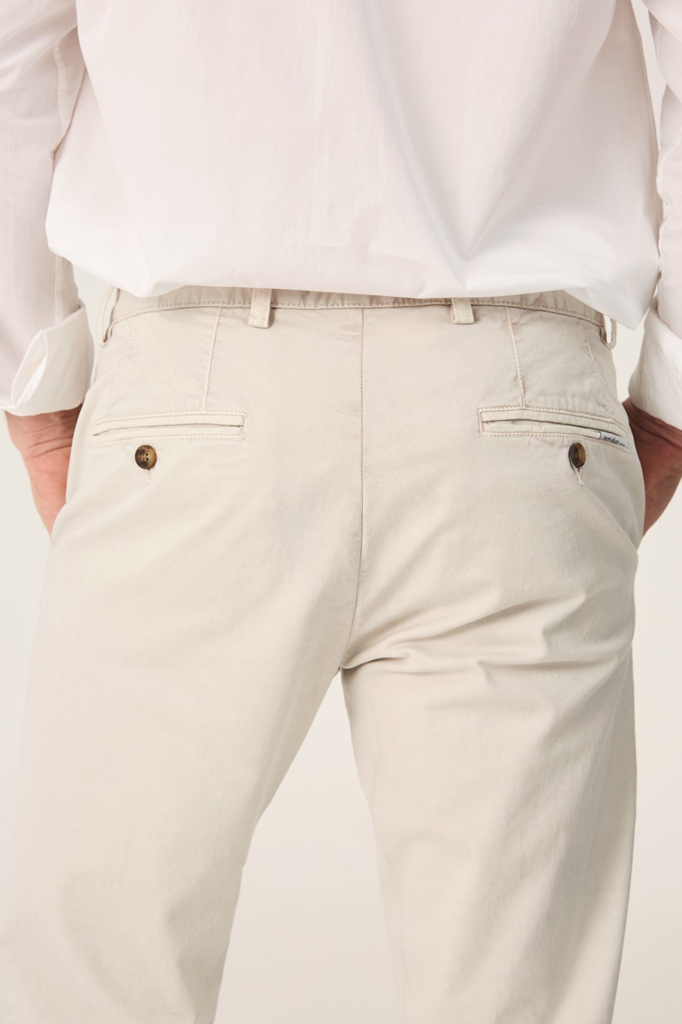 The Chino Pinza Crudo-zoom-4