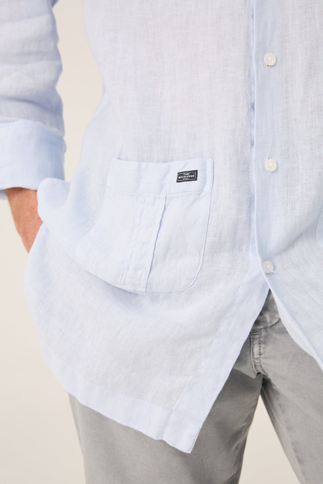 The Guayabera Azul Cadaqués-zoom-3