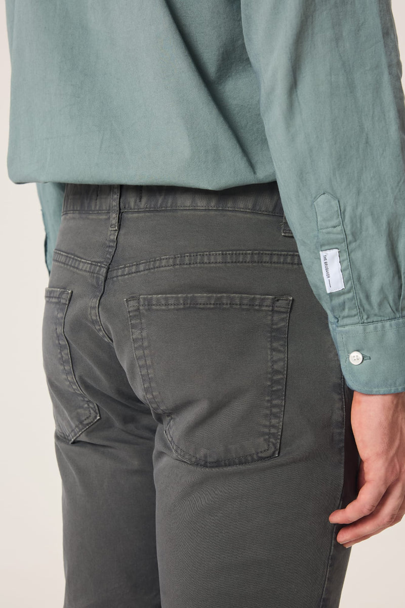 The 5 Pocket Gris Buitrago-zoom-