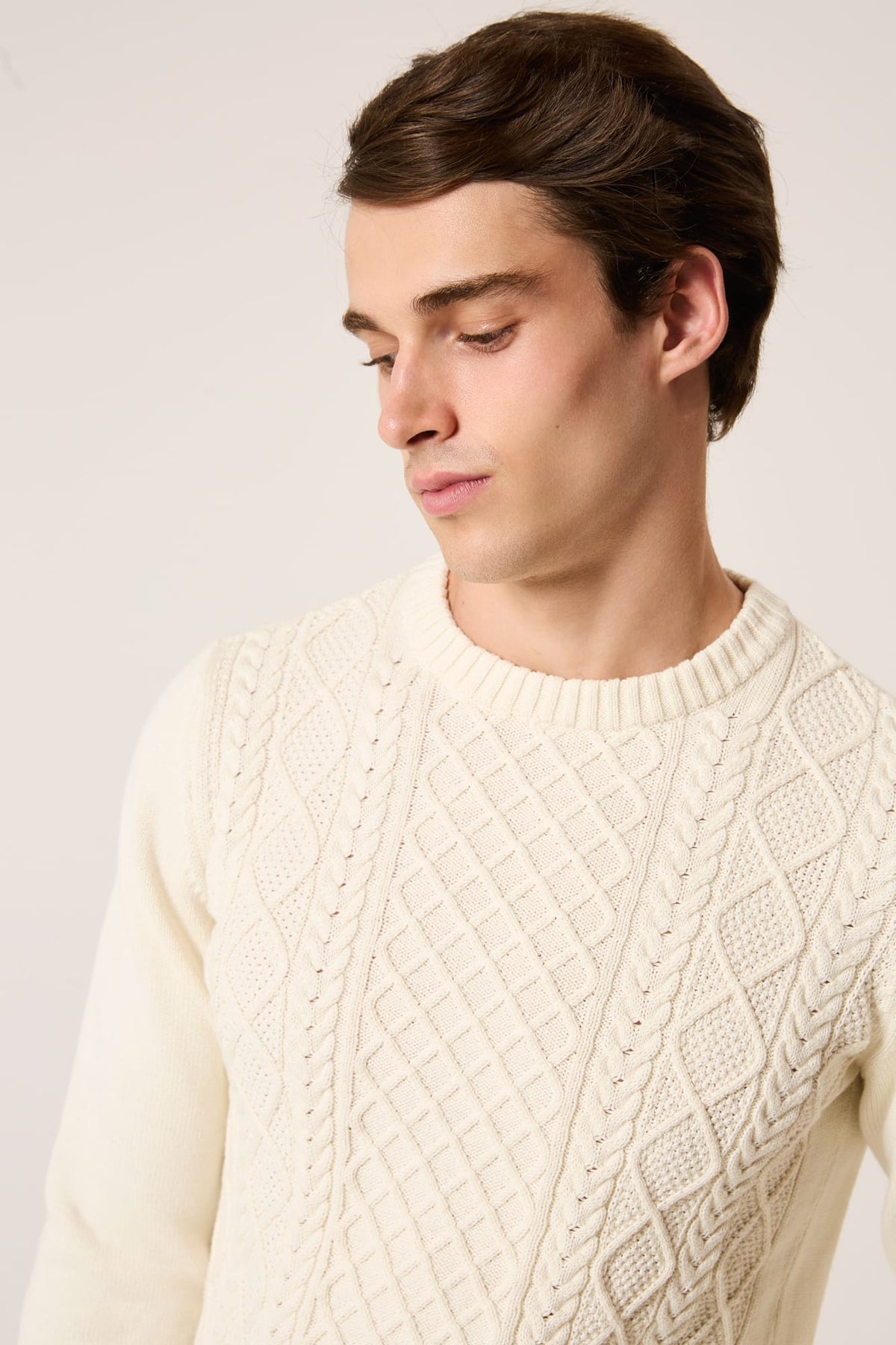 The Cable Knit Sweater Crudo