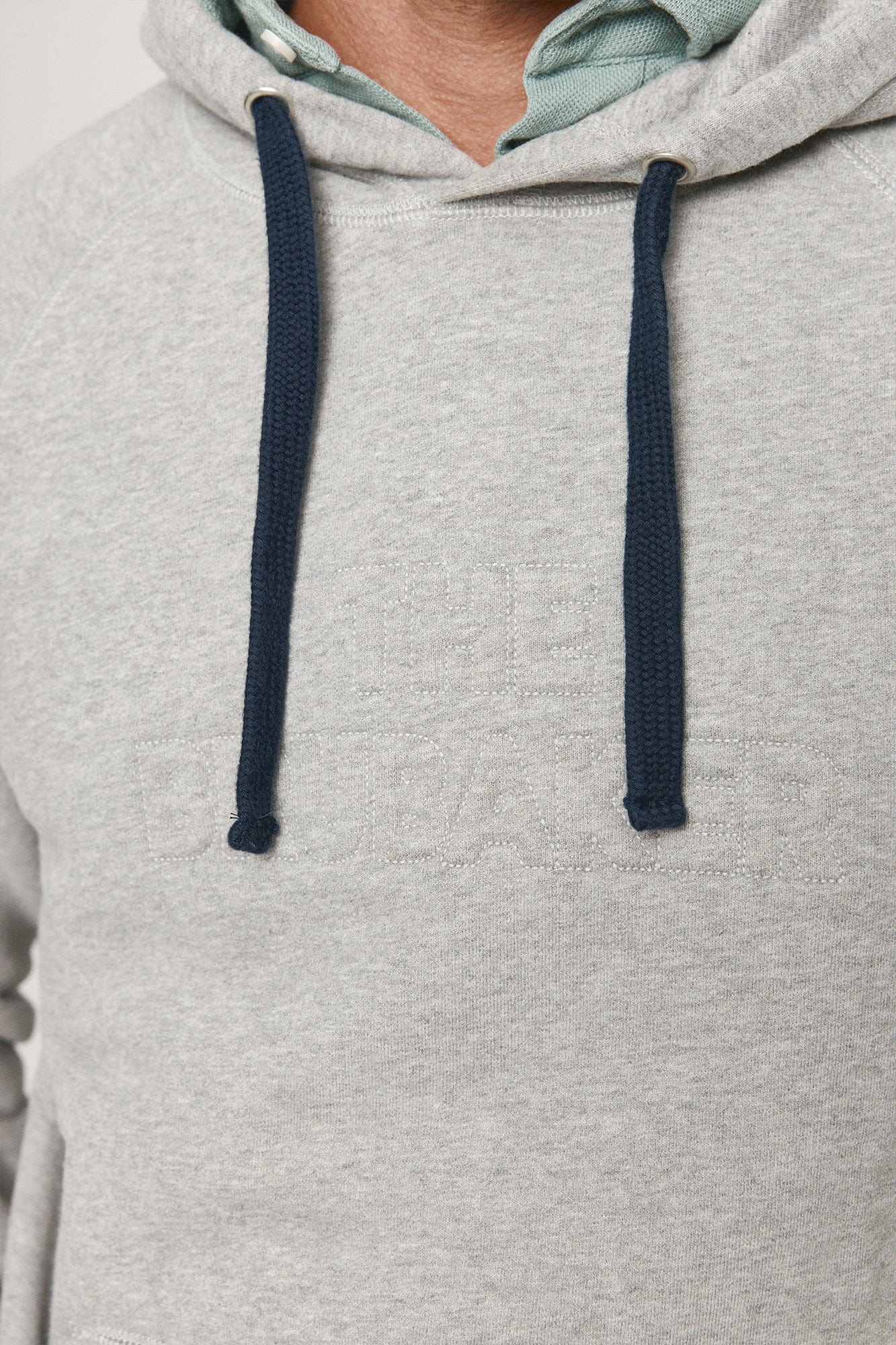 The Hoodie Gris-zoom-3