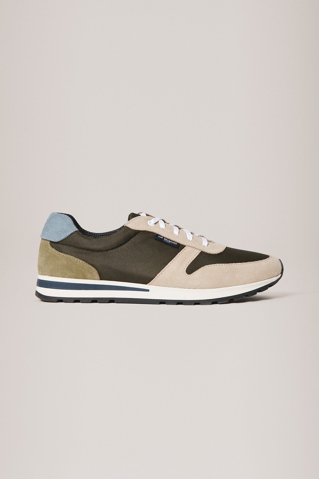 The Sneakers Beige y Verde