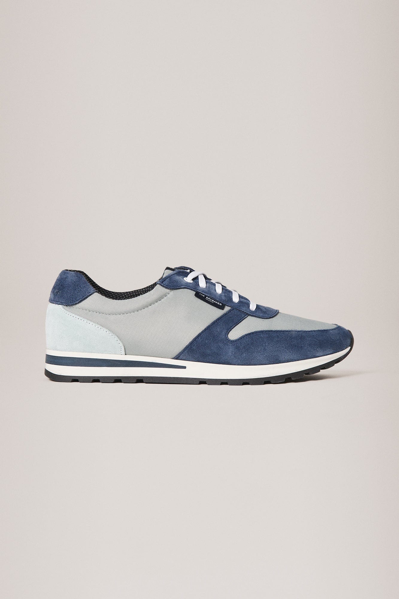 The Sneakers Gris y Azul