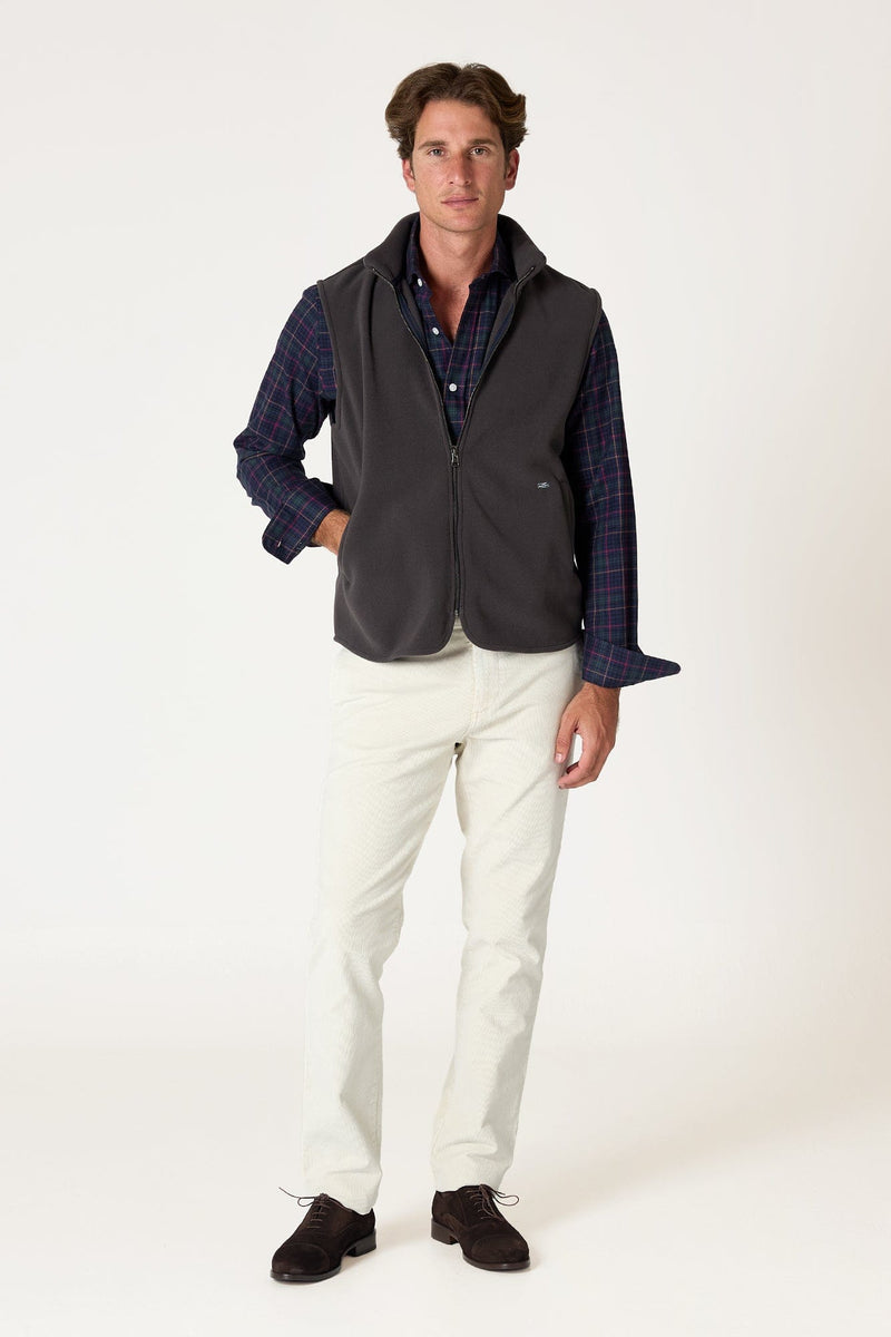 The Forro Polar Gris Buitrago-zoom-