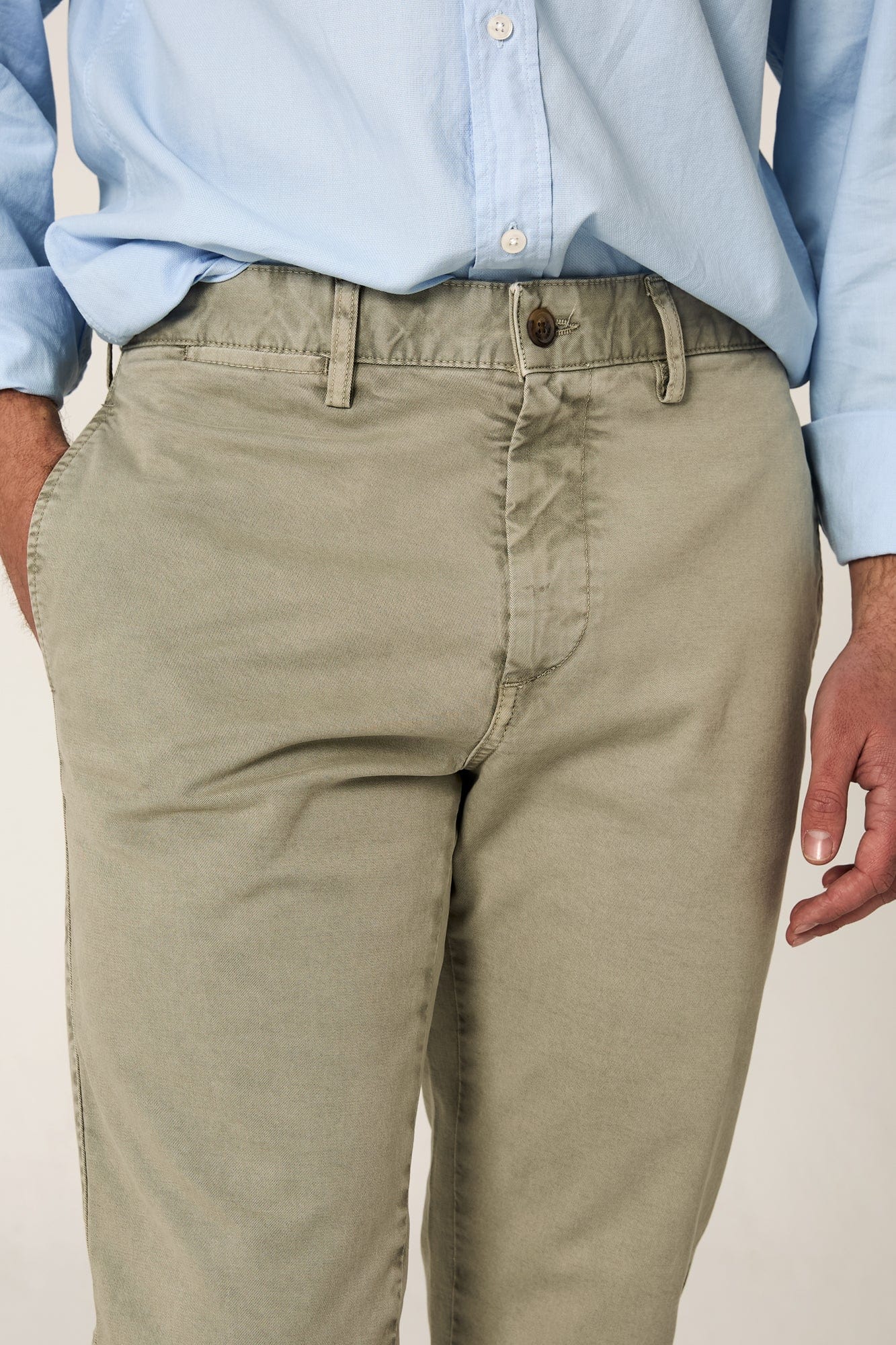The Chino Verde Khaki-3