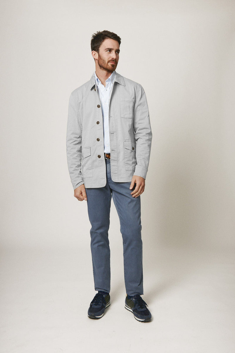 The Worker Gris-zoom-