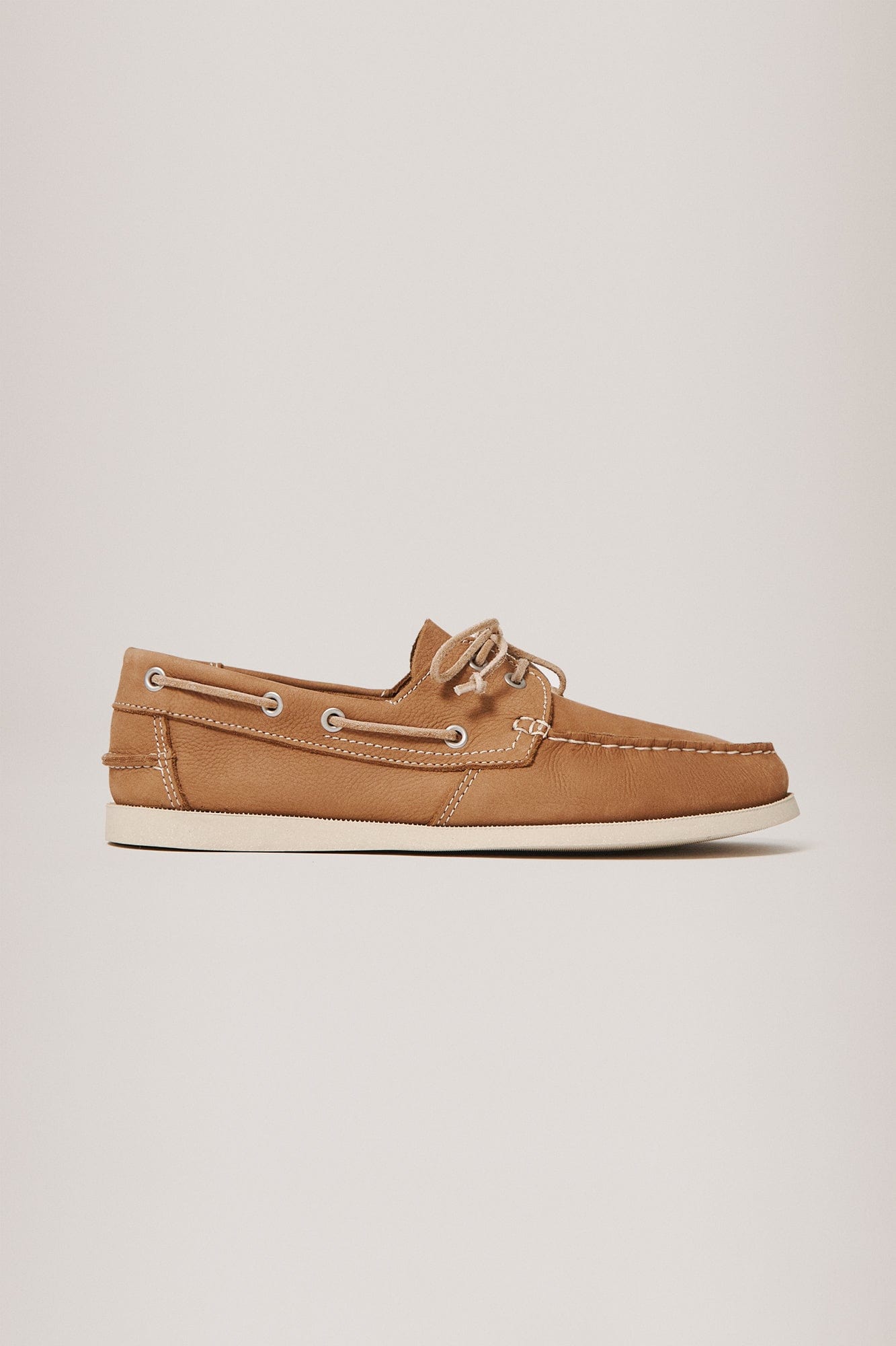 The Náutico Shoe Marrón-2