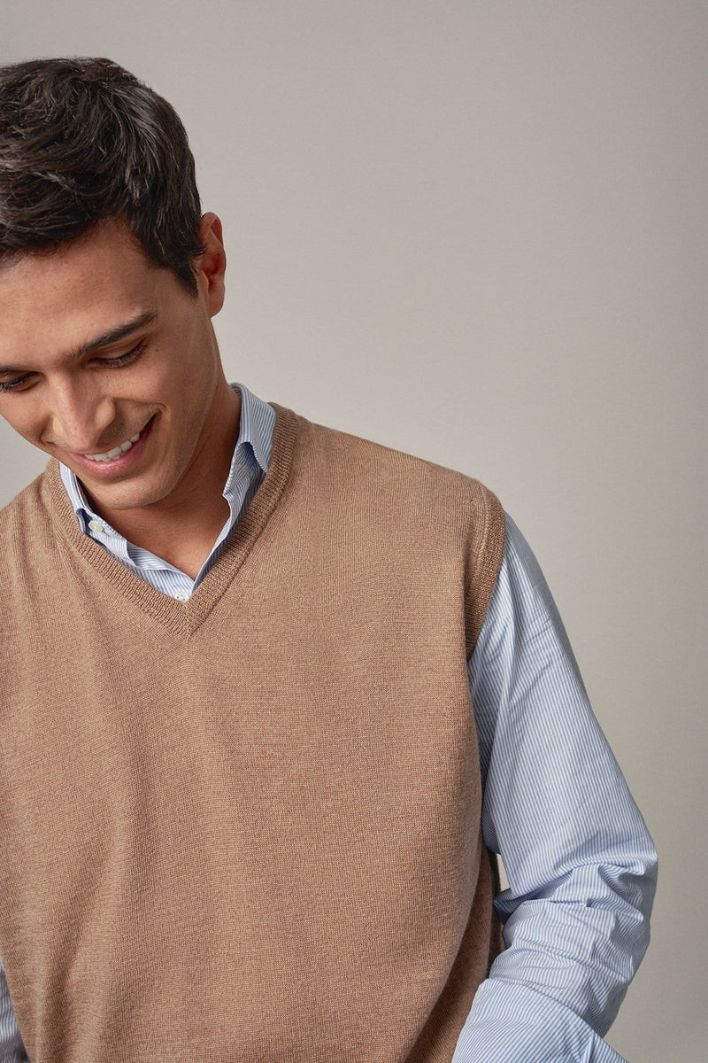 The Chaleco Beige Almería-zoom-