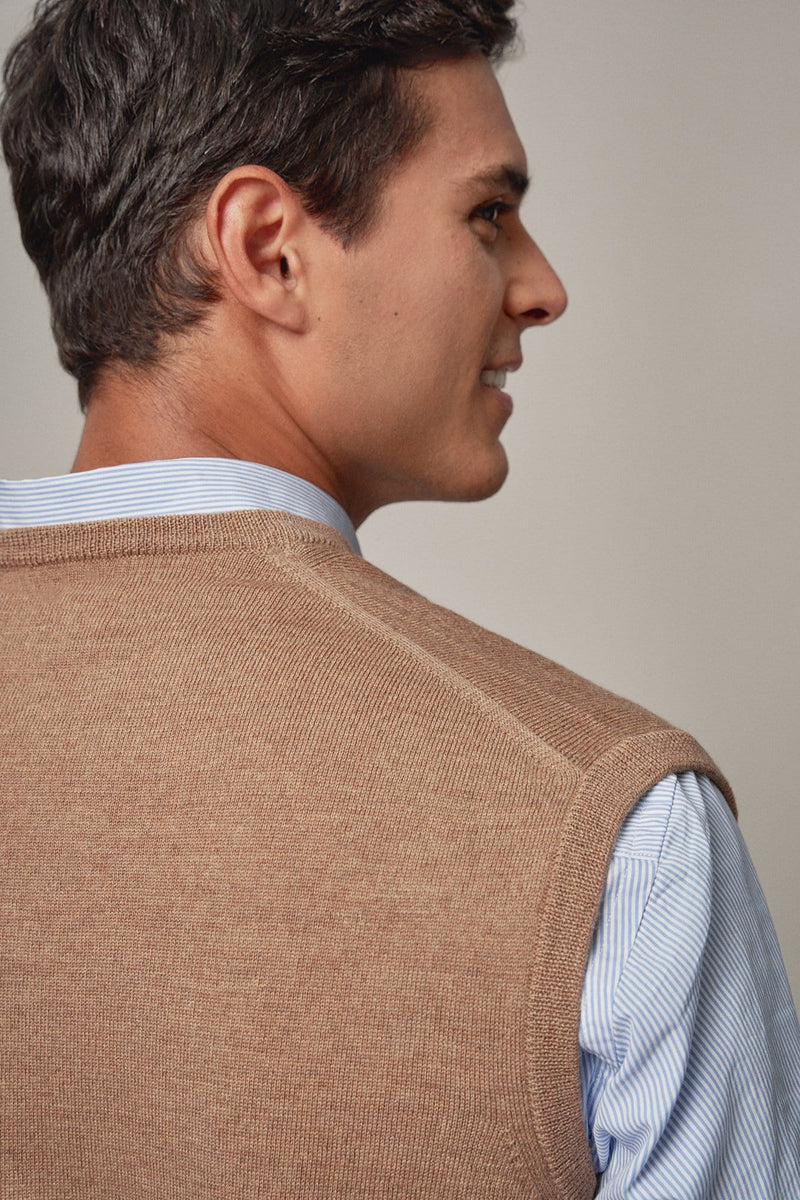 The Chaleco Beige Almería-zoom-