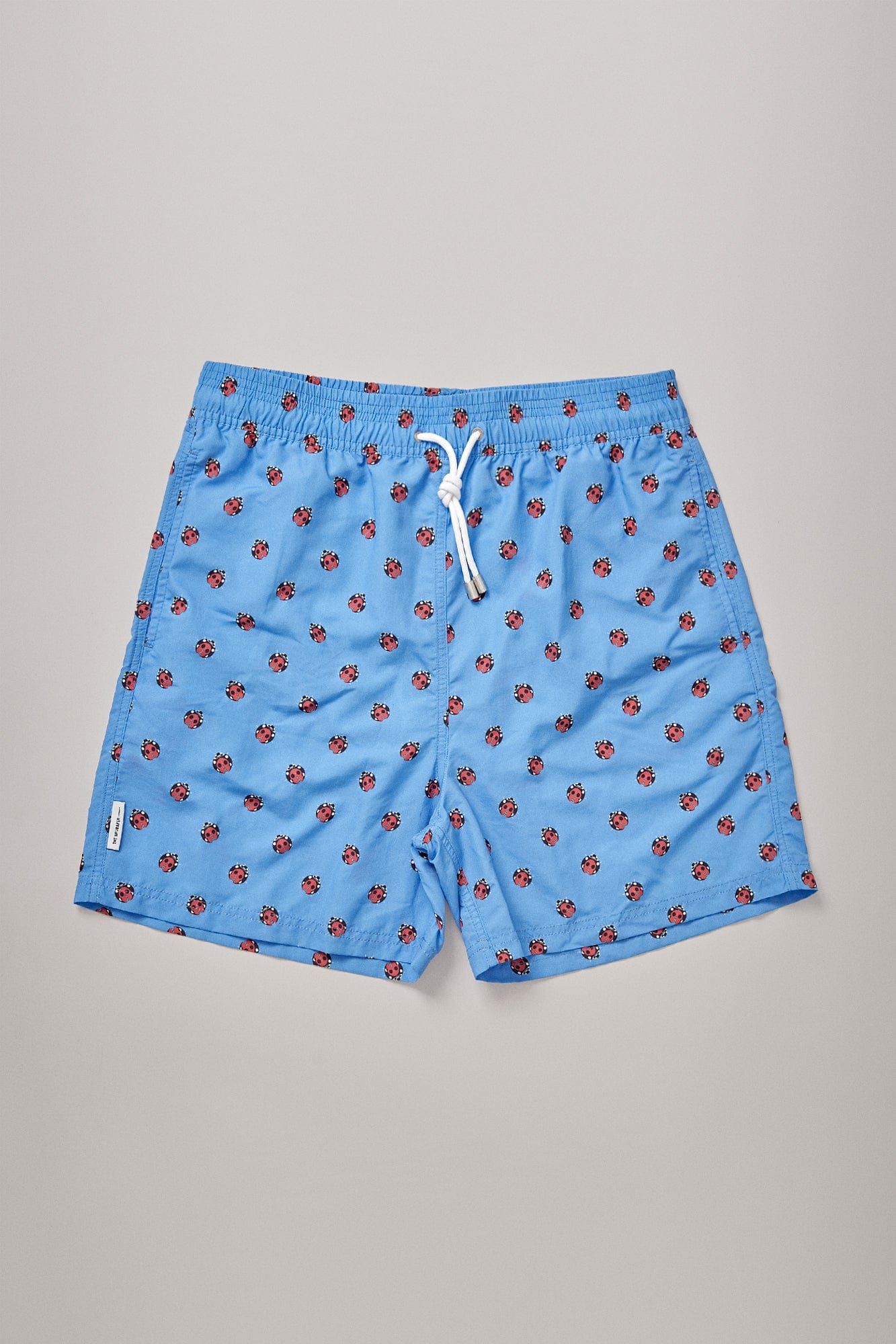 The Swim Insecto Rojo Fondo Azul
