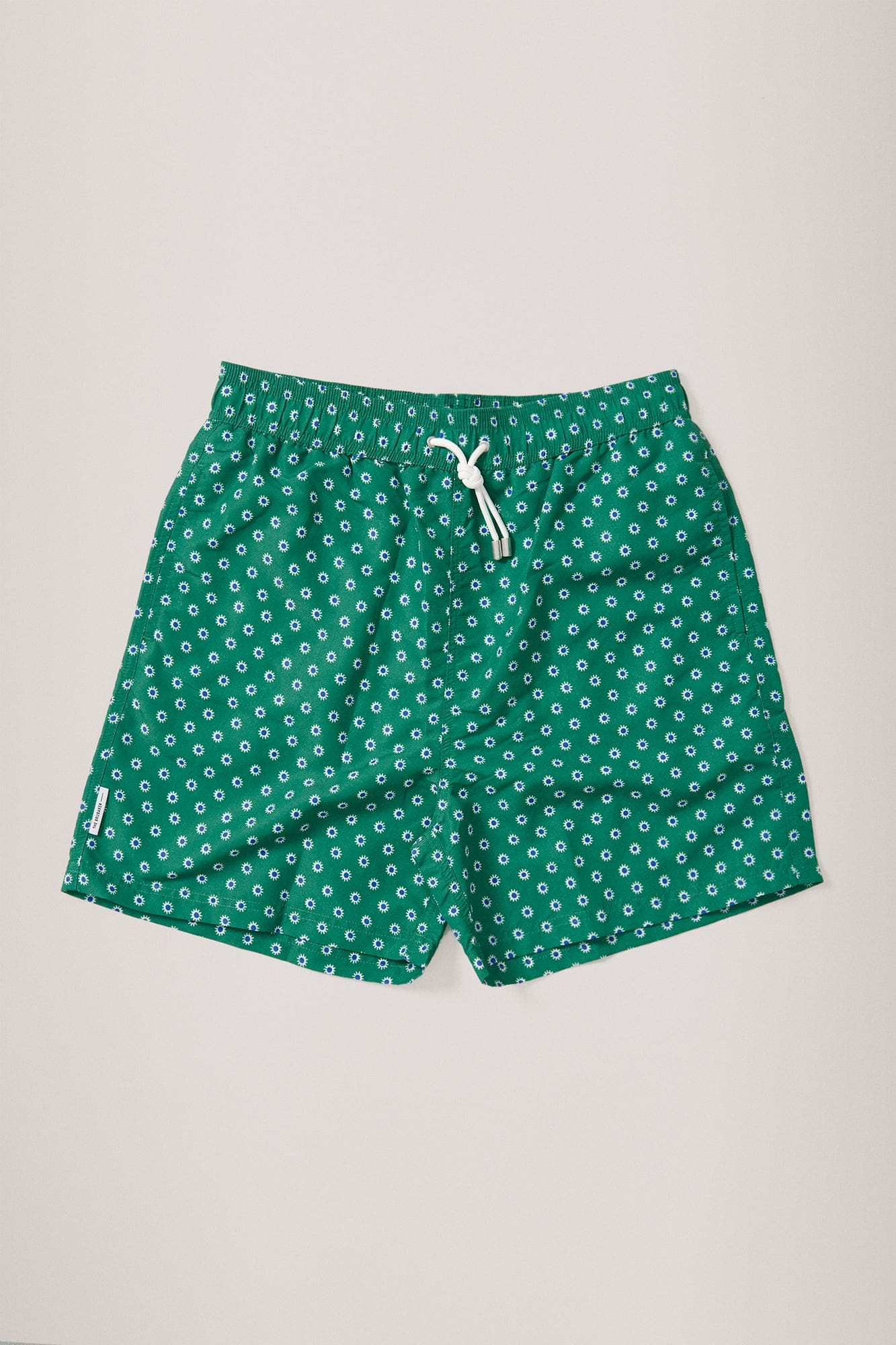 The Swim Flor Blanca Fondo Verde-1
